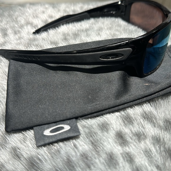 Authentic Oakley Men’s Turbine Rotor Prizm Polarized Sunglasses - Picture 2 of 7